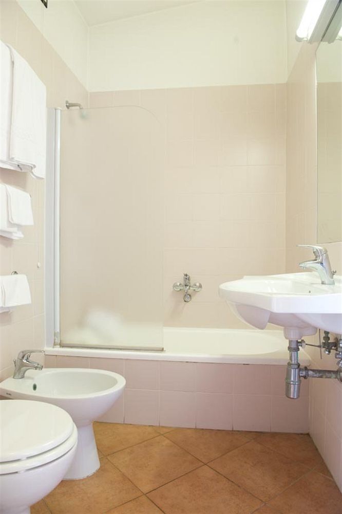 Autohotel Ravenna Luaran gambar